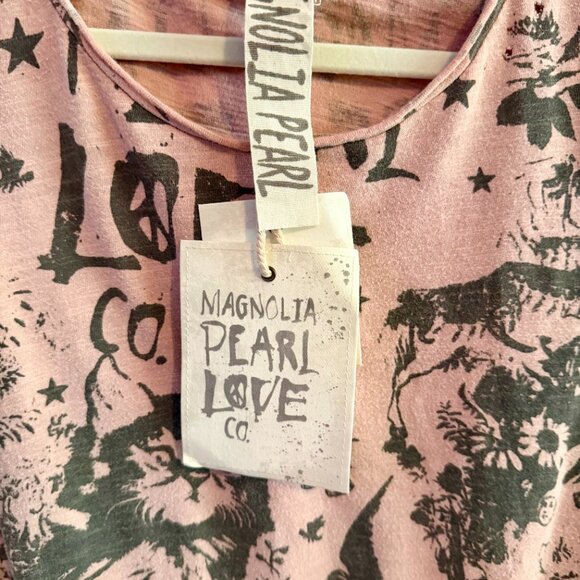 Magnolia Pearl Unicat Dylan T - Picture 2 of 15